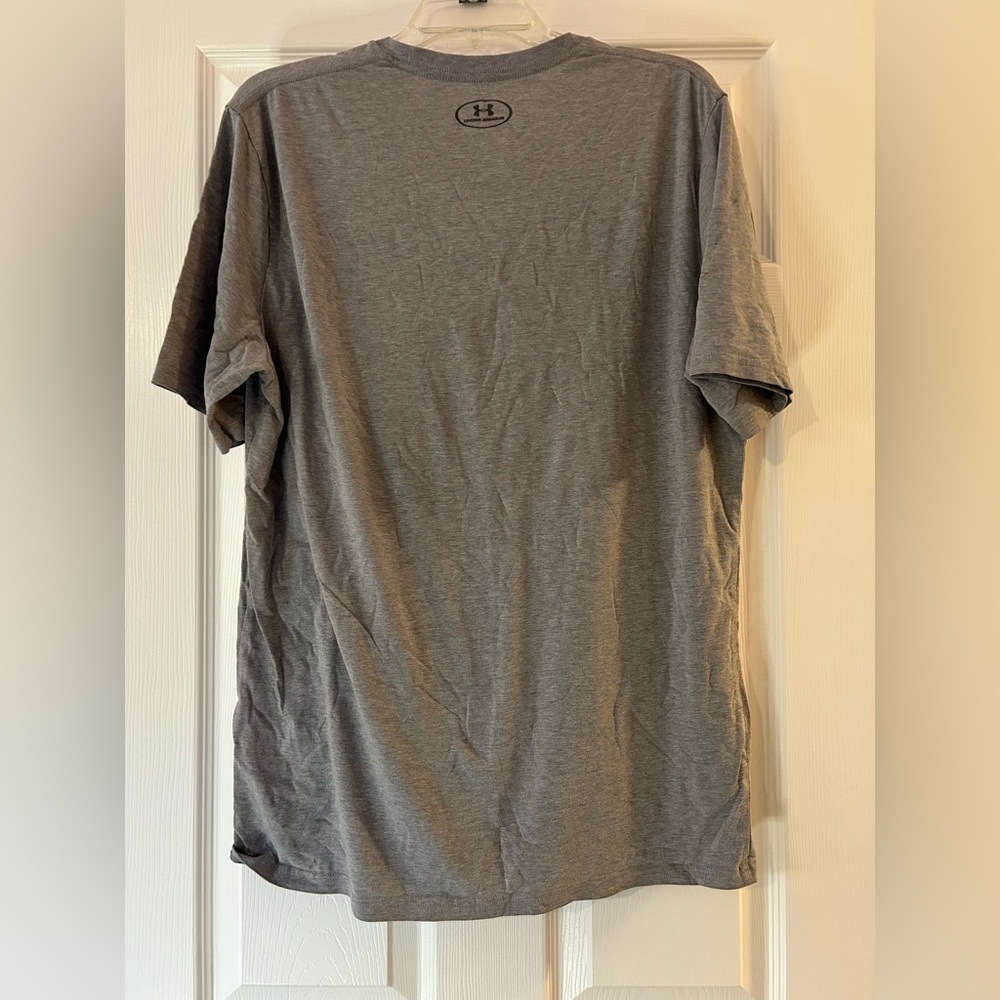 Under Armour Men’s Loose T Shirt Large - Picture 3 of 3